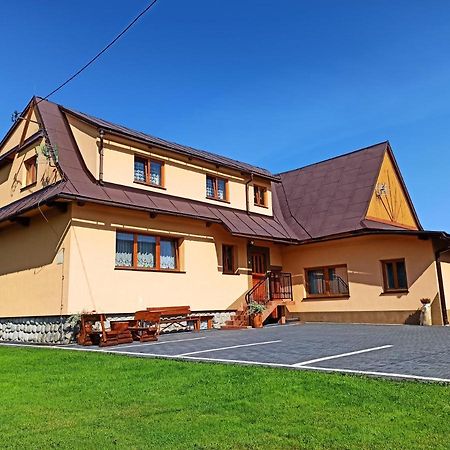 Apartamento Brzoskwiniowy Dom Banska Nizna Exterior foto