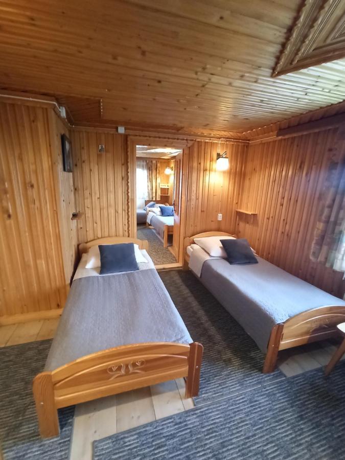 Apartamento Brzoskwiniowy Dom Banska Nizna Exterior foto