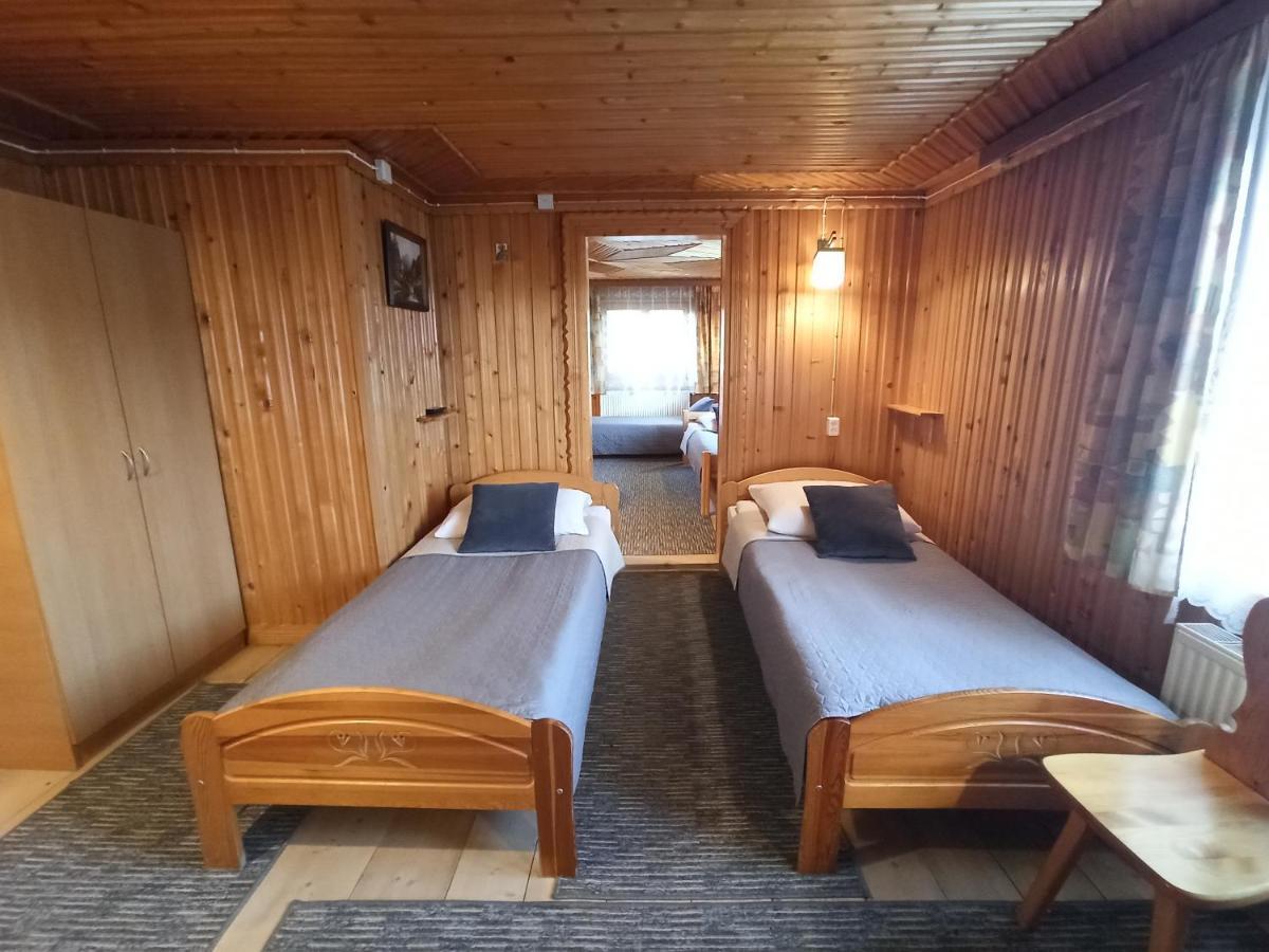 Apartamento Brzoskwiniowy Dom Banska Nizna Exterior foto
