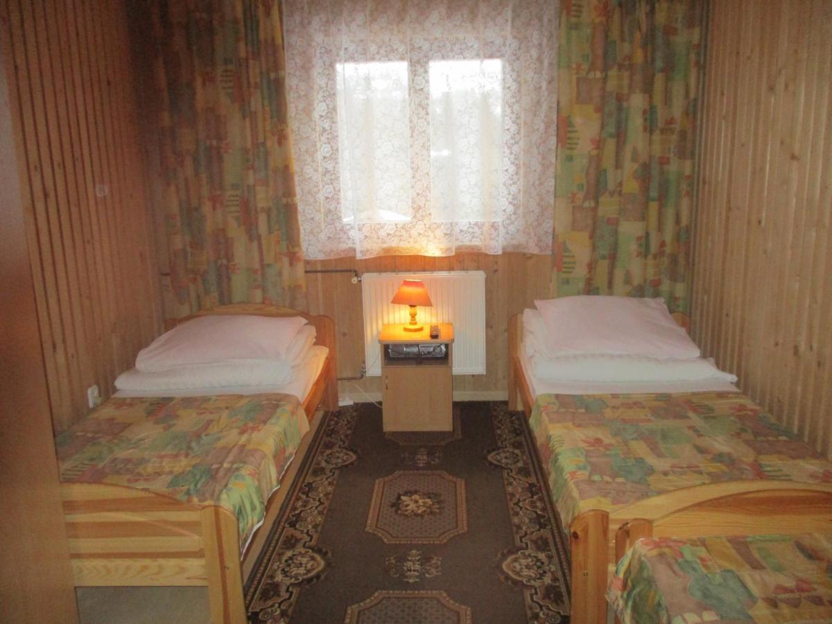 Apartamento Brzoskwiniowy Dom Banska Nizna Exterior foto